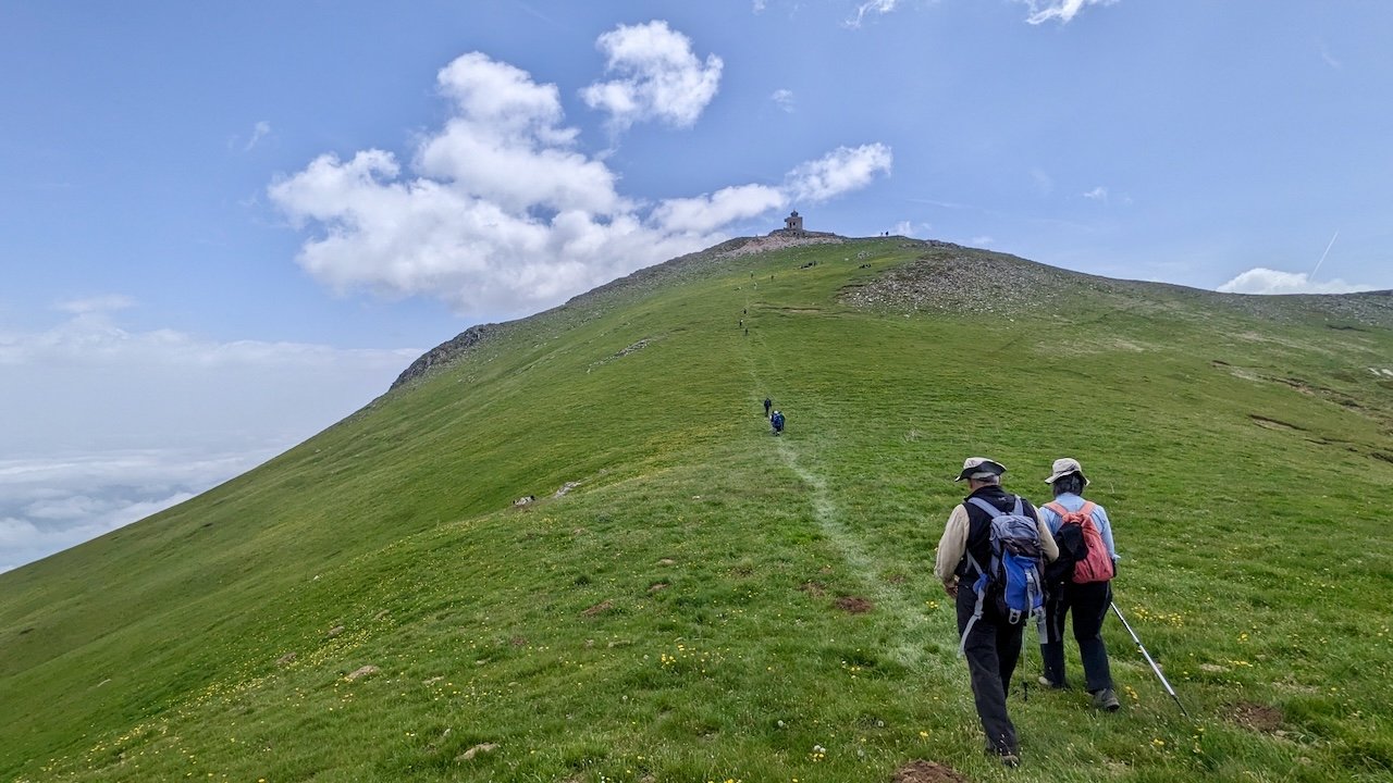 Save Agrafa "Kazarma to remain a mountain"