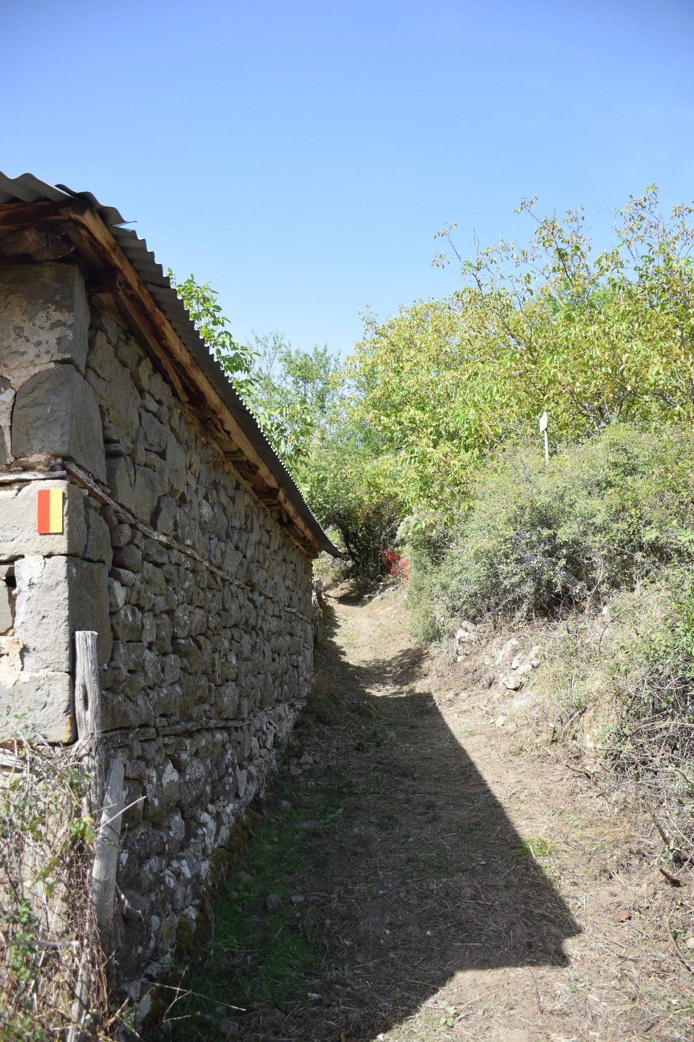 Στα Δυτικά Βαρδούσια, με την εθελοντική ομάδα Wheeling2Help