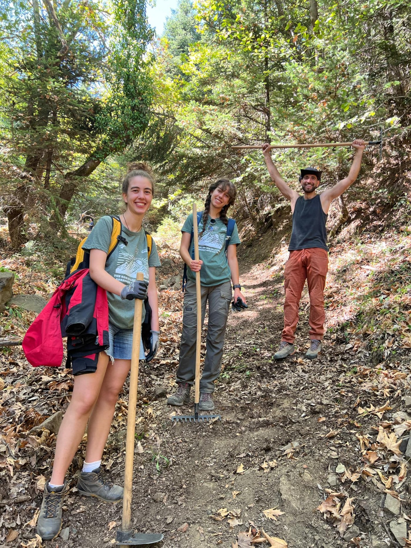 A wonderful 3 days of volunteering at Athanasios Diakos in Vardousia mt.